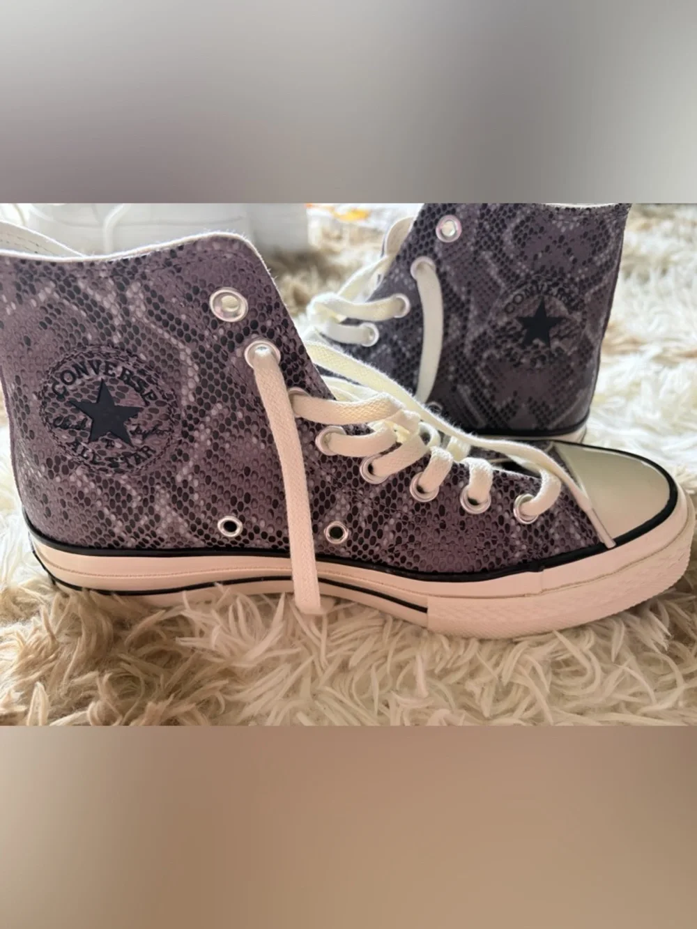 Converse Chuck 70 High 'Faux Snakeskin' in a Mauve Stone colorway size 8.5 - Picture 1 of 7